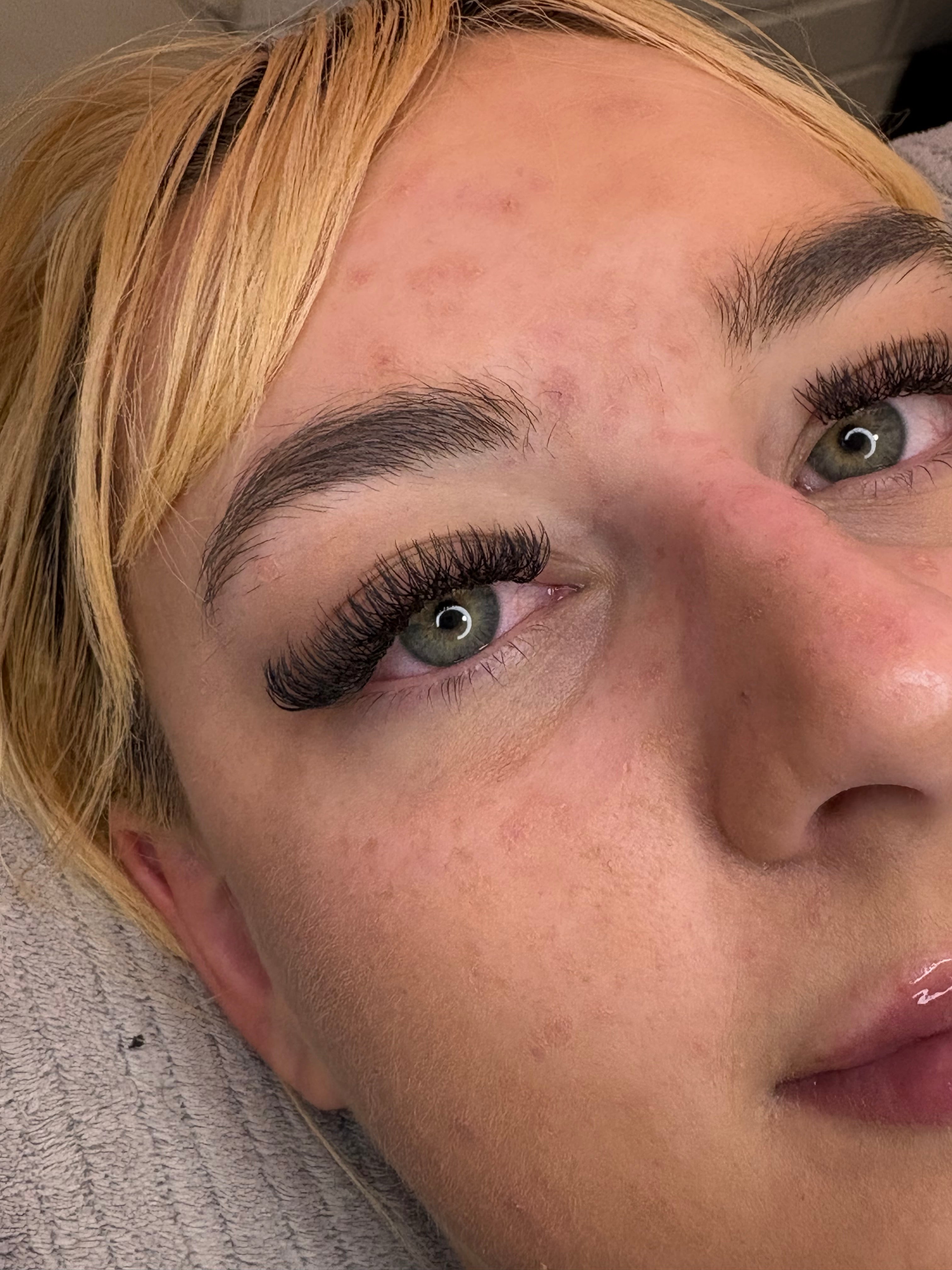 W Lashes Mixed Length Trays